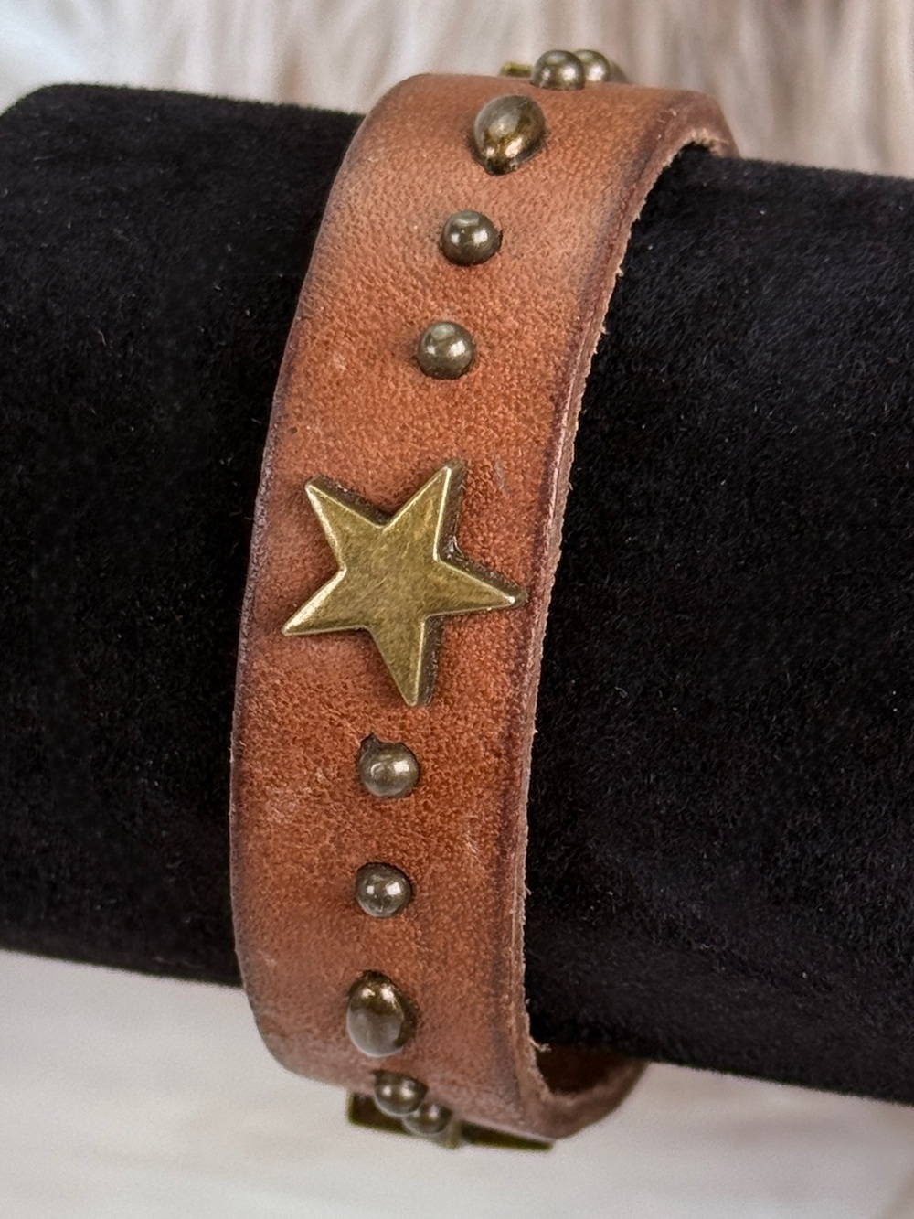 Genuine Leather Studded Star Snap Cuff Bracelet Brown